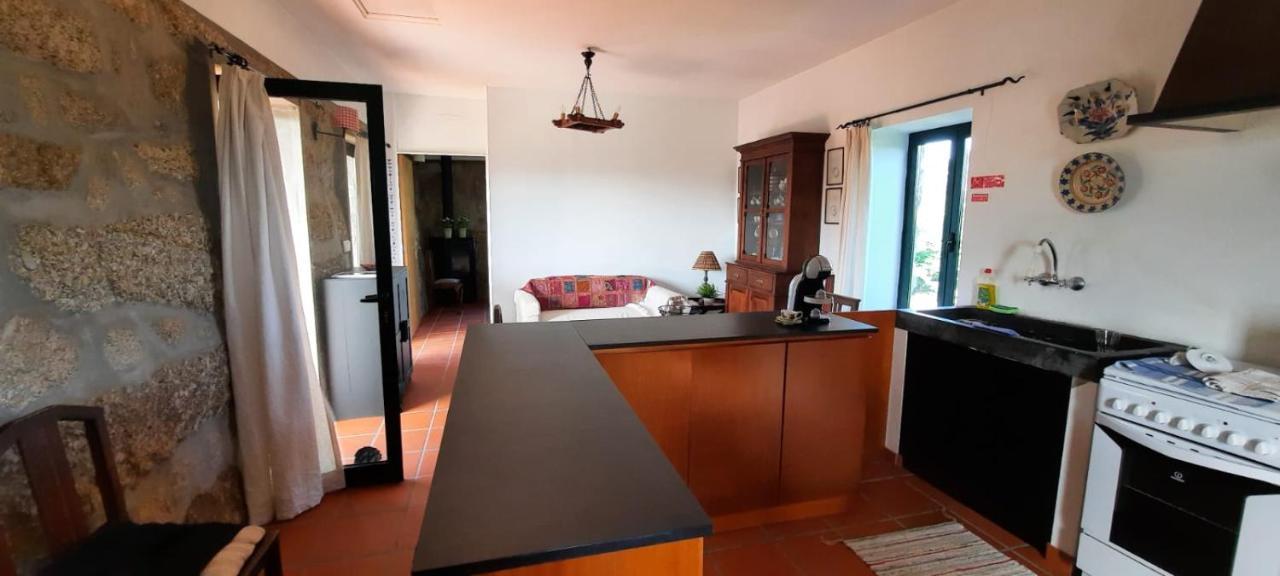 Casa Dos Bisavos- Slow Down Na Rota Do Romanico Porto Eksteriør billede